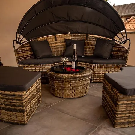 Industrie & - Romantique En Alsace - Privatif Et Garage Bischoffsheim