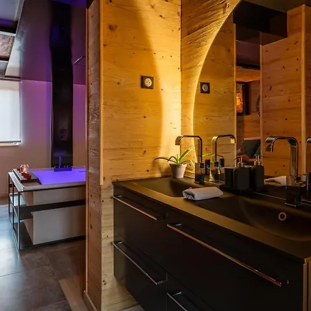 Industrie & - Romantique En Alsace - Privatif Et Garage Bischoffsheim