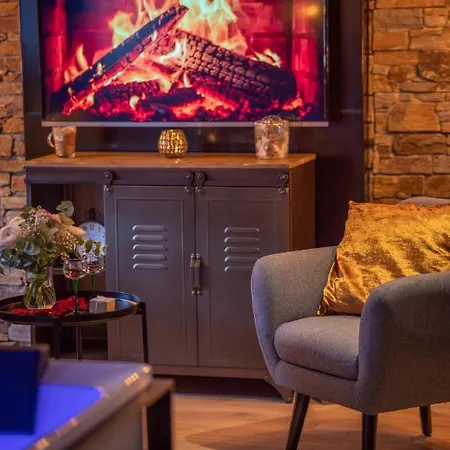 Industrie & - Romantique En Alsace - Privatif Et Garage Bischoffsheim